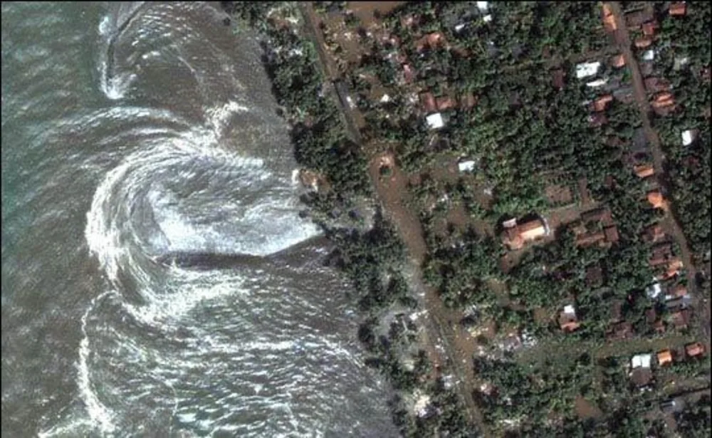 110321 tsunamidrillphoto hmed 0205p