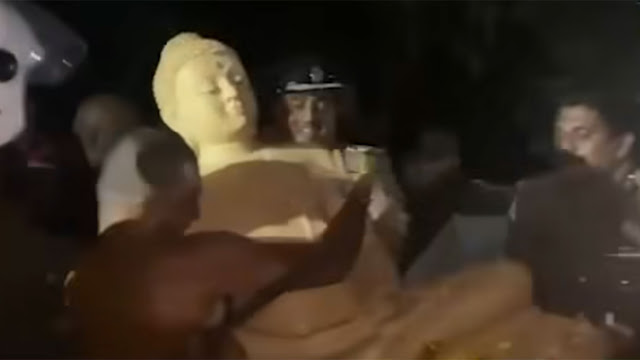 සජබ, එජාප, ශ්රීලනිප එන්න! මේ සර්පයාට කිරි පොවන්න! 454545