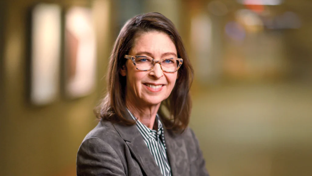 ලෝකය අල්ලට ගත්ත ගැහැණු download