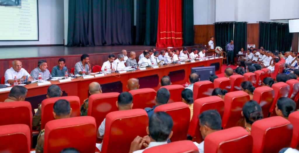 ජනපති මහනුවර එයි.දිස්ත්රික් සම්බන්ධීකරණ හමුවක් කැඳවයි. 594973390 1438823234280568 8588406472636294975 n