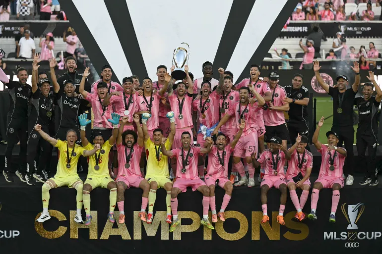 afp 20251206 87c33up v1 highres footballfinaledelamlsentrelintermiamietlesvanco 1765090753