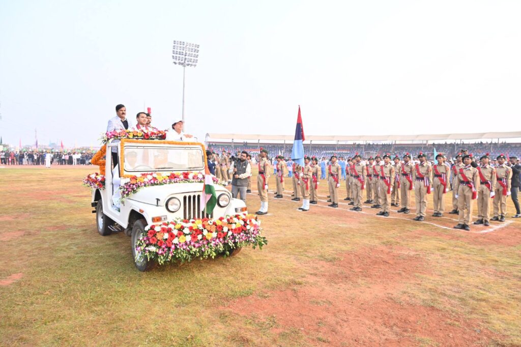 නාමල් ඔරිස්සාවට අරන් ගිය සමන්තට දූෂණ චෝදනා ගලයි 621829525 1445474473614952 2364243866809905468 n