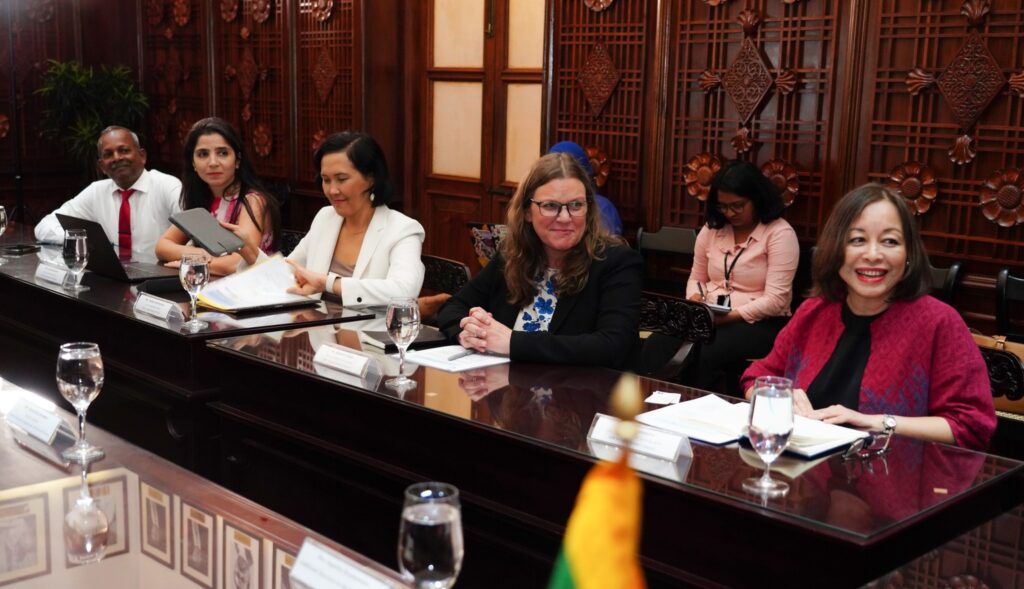 ADB නව අධ්යක්ෂවරිය සහ අග්රාමාත්යතුමිය අතර හමුවක් 630812145 1349191930583144 3176858404420835988 n