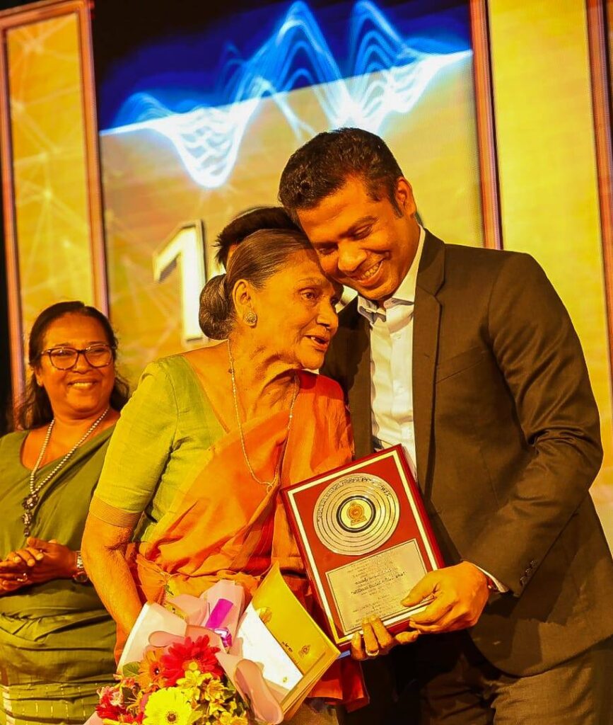 ශ්රී ලංකාවේ ගුවන් විදුලි වංශකතාවට සියවසක් 634195114 1461968588632293 4098943035786018211 n