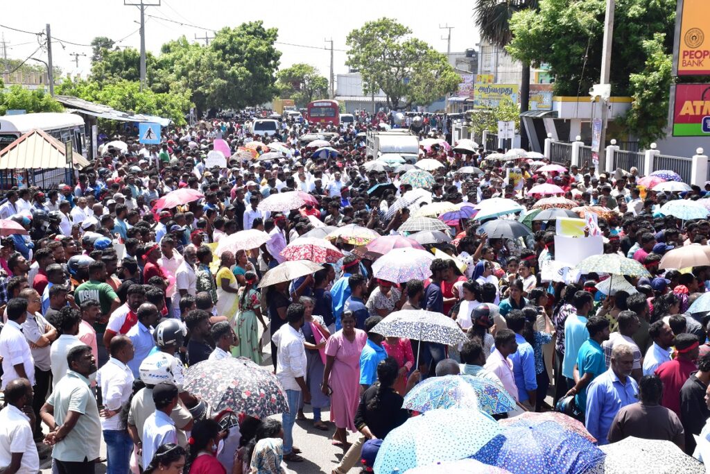 250929 mannar protest (5)