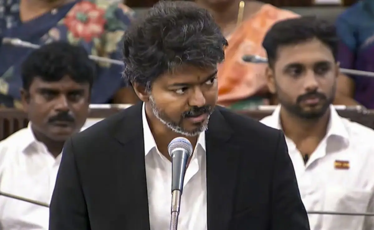 68sujqls vijay wins floor test 650x400 13 may 26